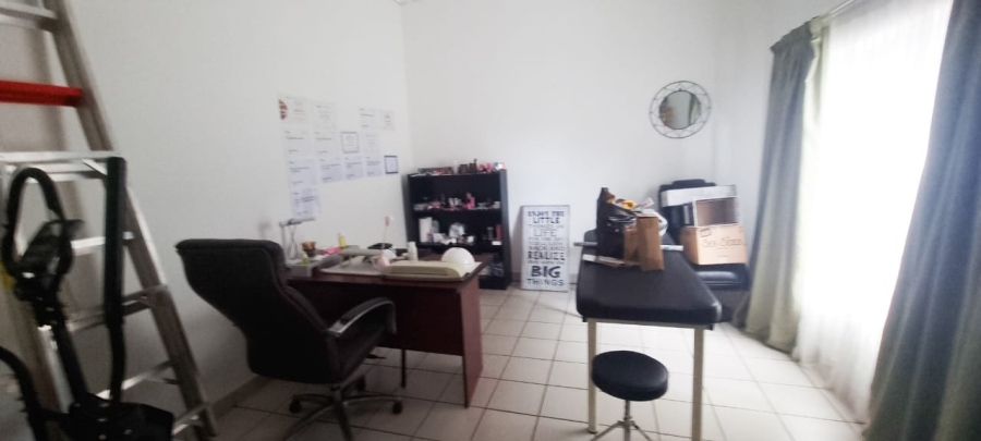 3 Bedroom Property for Sale in Schoemansville North West